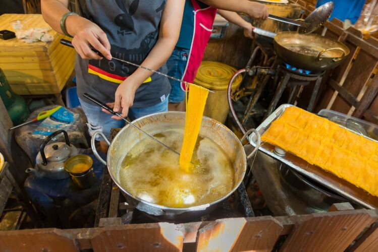 Khlong Lat Mayom Floating Market Dessert